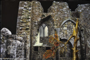 Klosterruinen in Clonemacnoise Irland, Oelmalerei auf Fotoleinwand.  , Christoph Thür