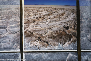 Scherben und getruebte Sicht -Salar Uyuni, Oelbild auf Fotoleinwand , Christoph Thür